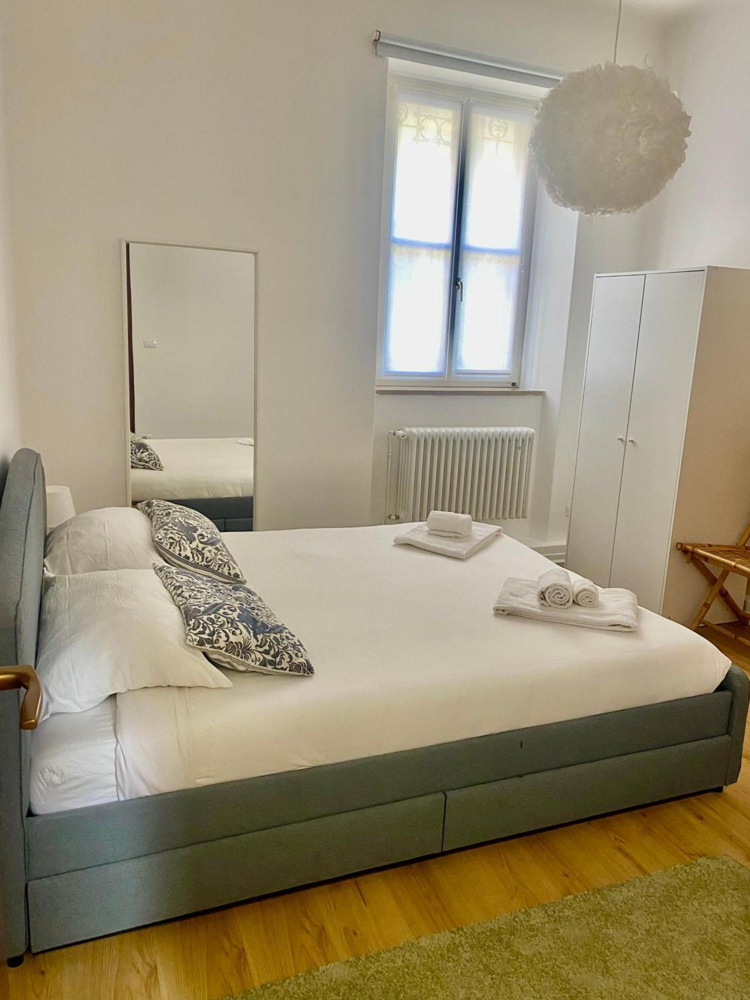 Piazza Garibaldi Eleganti Suite Con Sauna Удине Экстерьер фото